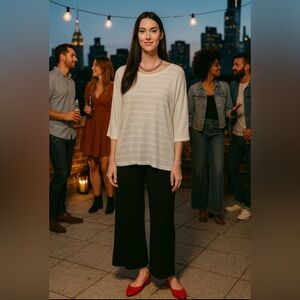 New Look sparkle striped sweater, off white & silver, 3/4 sleeves,long back 🩶🤍